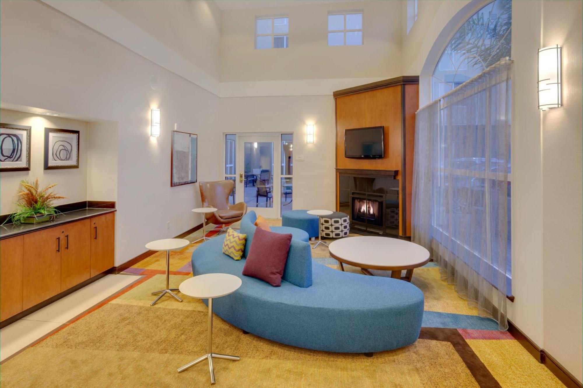 Fairfield Inn & Suites By Marriott San Francisco Airport Millbrae Eksteriør bilde